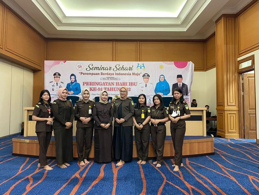 Seminar Sehari “Perempuan Berdaya Indonesia Maju” dalam rangka memperingati Hari Ibu Ke-94 Tahun 2022